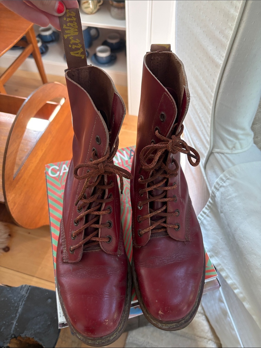 Vintage Dr. Martens Men's Red Leather Lace-Up Boots - Picture 2 of 2